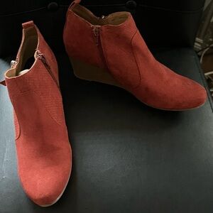 Woman's Wedges